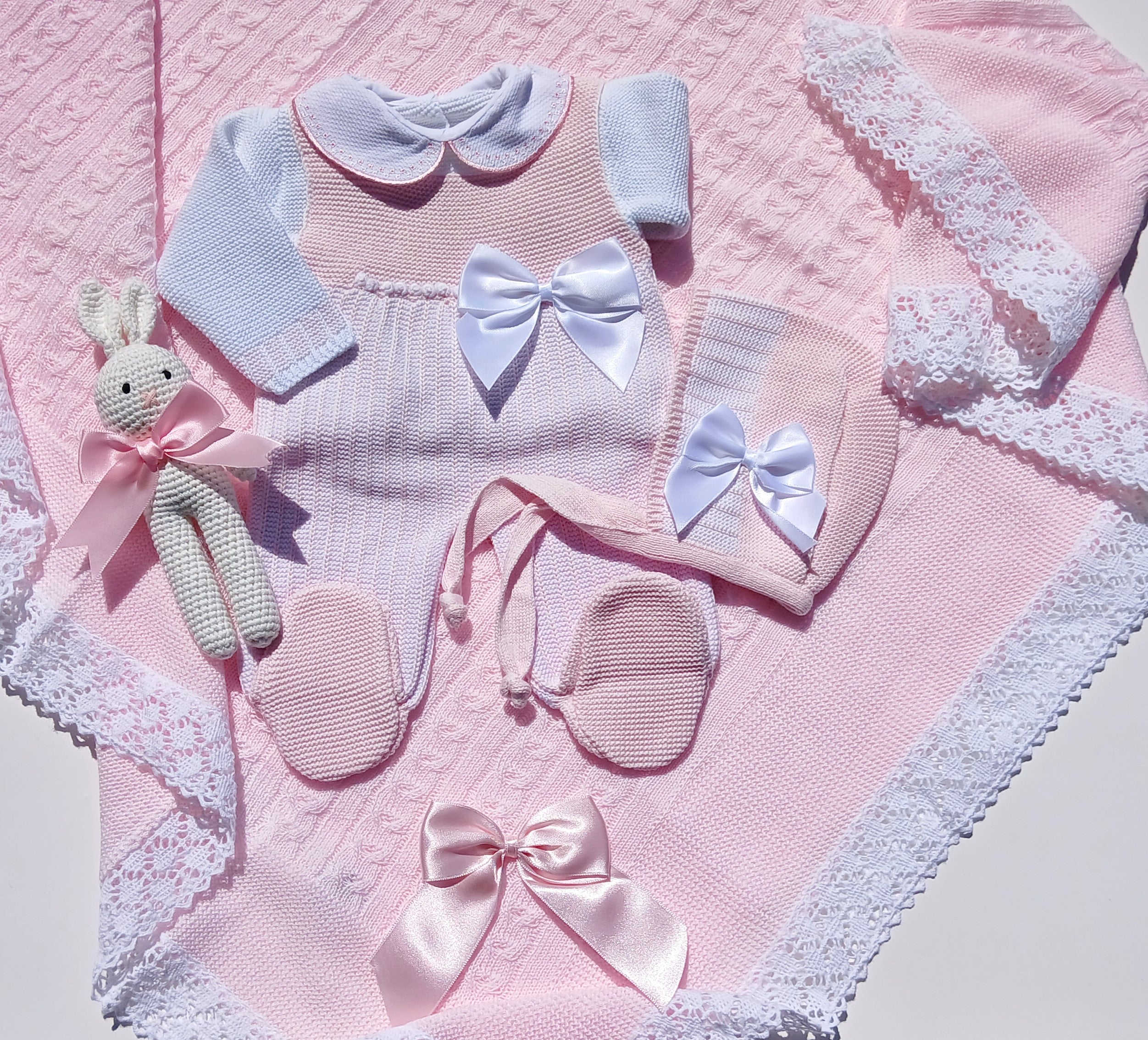 Tenue tricotée Romana - Rose et blanc