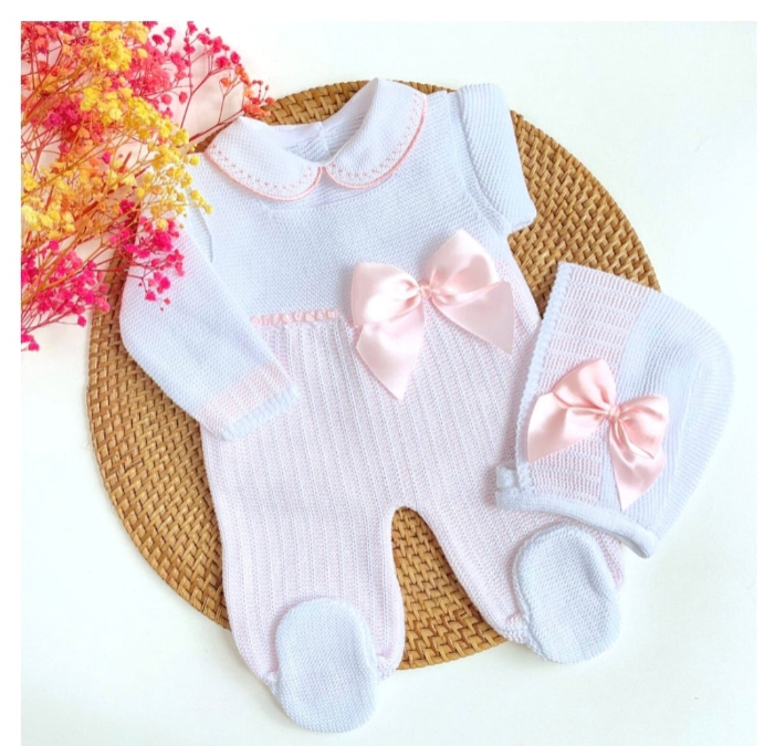 Tenue tricotée Romana - Rose et blanc