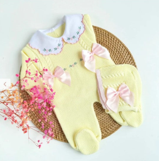 Flowers knitted Outfit- Multiple Colors