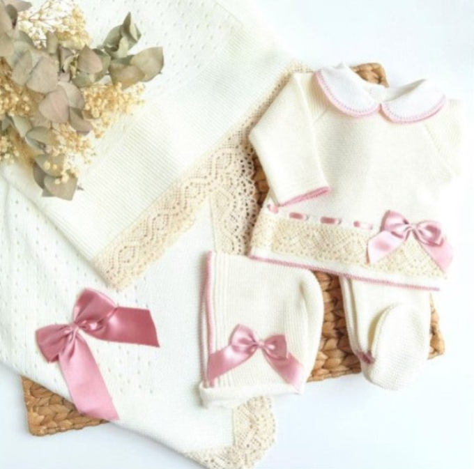 Tivoli Knitted Outfit with Blanket - Multiple Colors