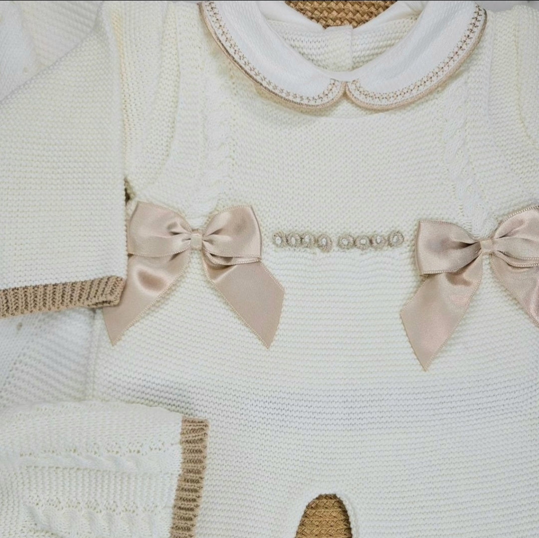 Conjunto de punto Siena con manta - Marfil y camello