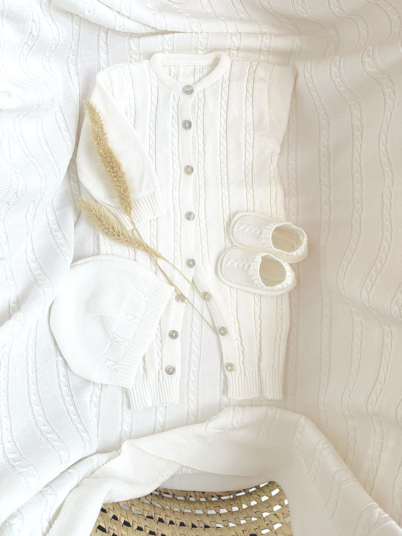 BABY GIFT BOX - Multiple Colors