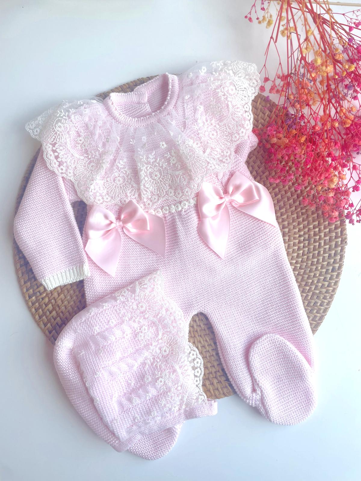 Bella en vieux rose et ivoire