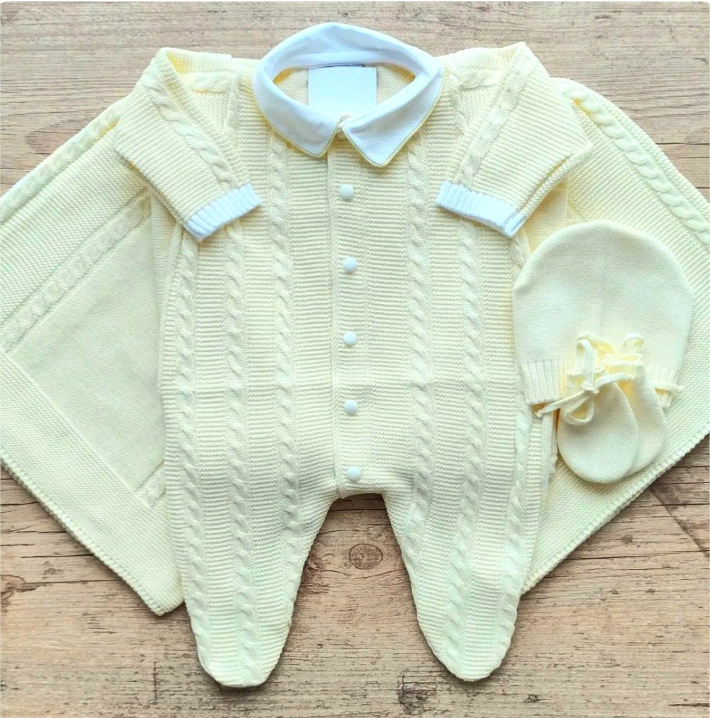 Yellow baby outfit with a kit blanket, going home newborn set, newborn boy take me home set