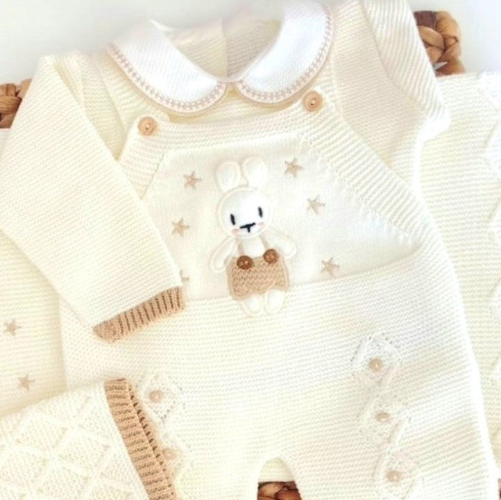 bunny newborn going home outfit in Ivory or Pearl color, newborn boy take me home outfit, baby boy knit outfit, baby knit coming home set, classic baby clothing, traditional baby clothing
