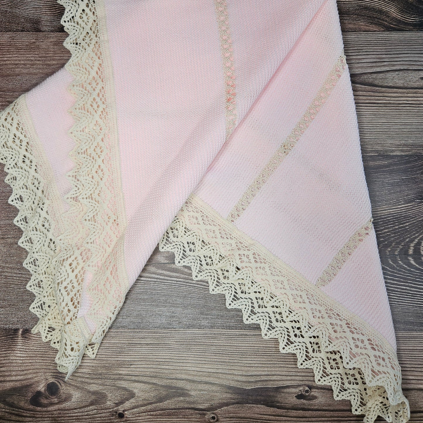 Couverture tricotée Castelli pour bébé rose