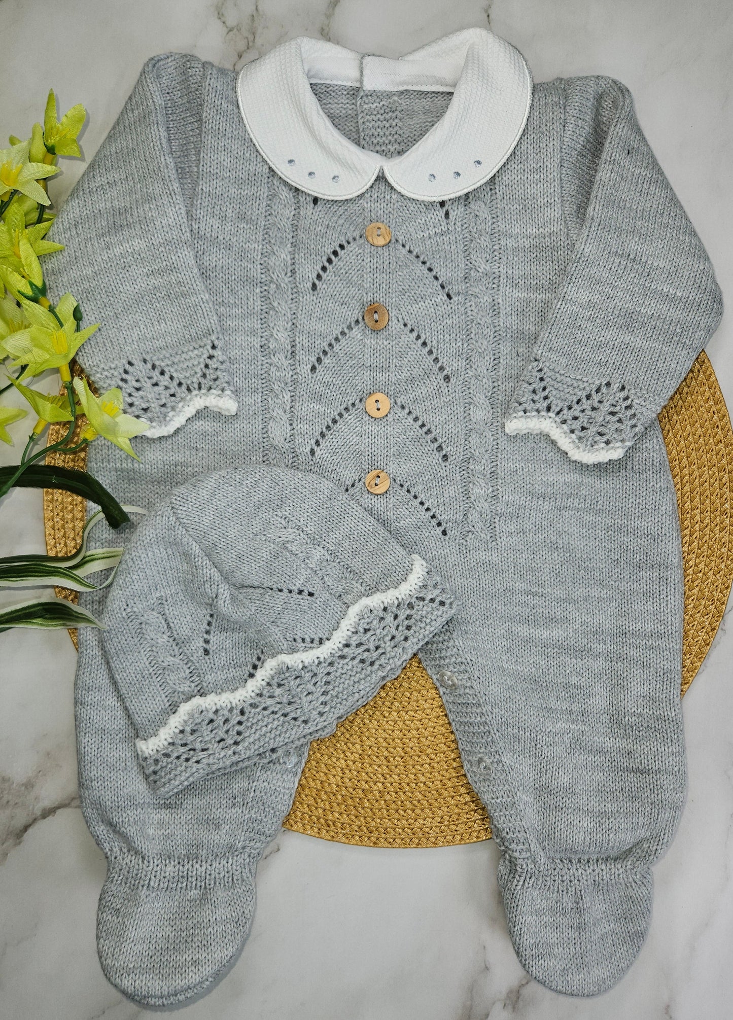 Baby knit outfit embroidered newborn home coming knit outfit Primera puesta en punto baby cloth