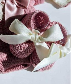 PERSONALIZED NEWBORN GIFT BOX - Ivory and Old Rose