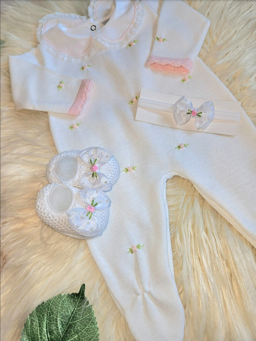 Baby outfit baby knit cloth welcome baby girl romper baby shower gift baby girl knit blanket new baby gift Baby knitted clothing newborn knitted Clothing take me home baby clothing newborn first cloth baby clothes cloth newborn first outfit knitted clothes primera puesta hilo tejido tejer baby girl come home outfit baby girl homecoming outfit, pregnancy espanola primera puesta punto newborn baby gift perfect baby shower gift baby 