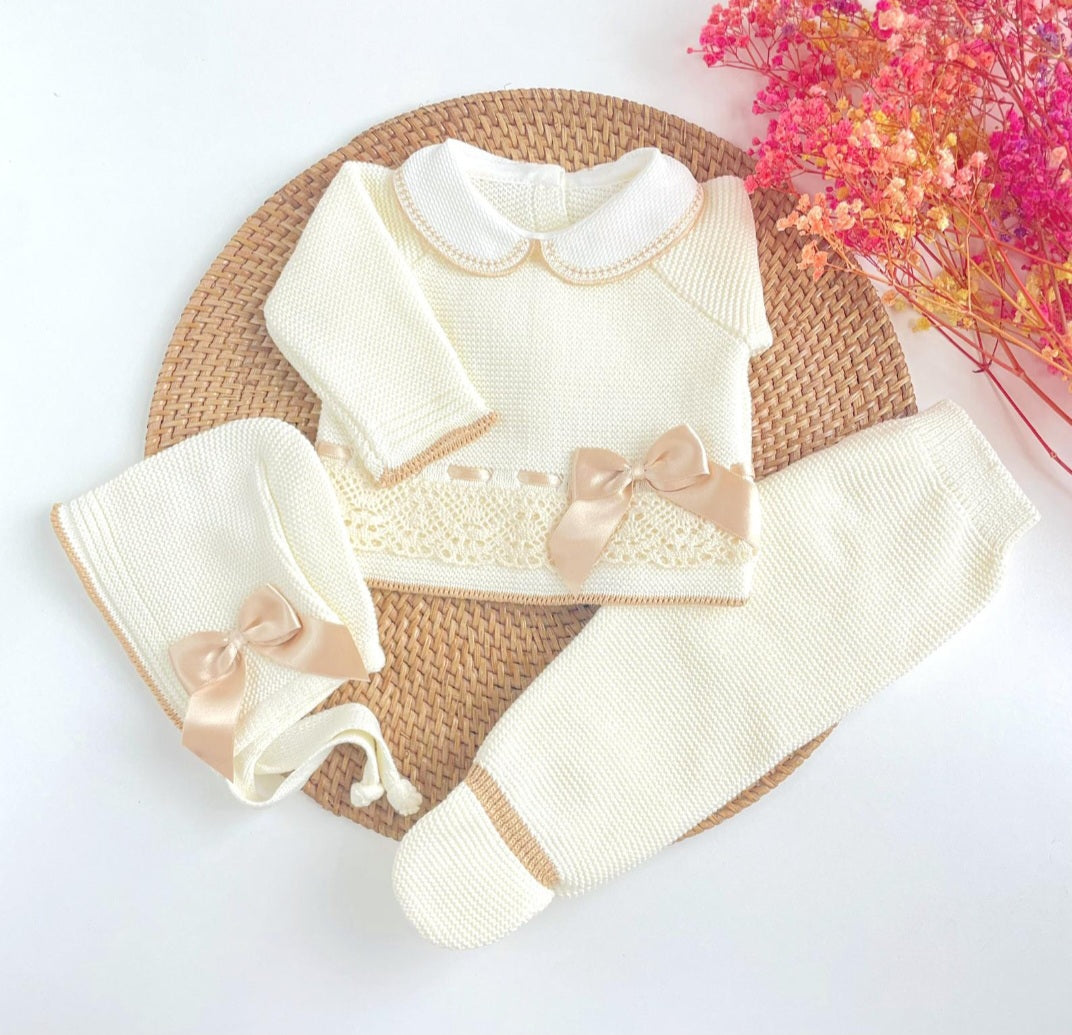 Tivoli knitted Outfit- Ivory & Camel