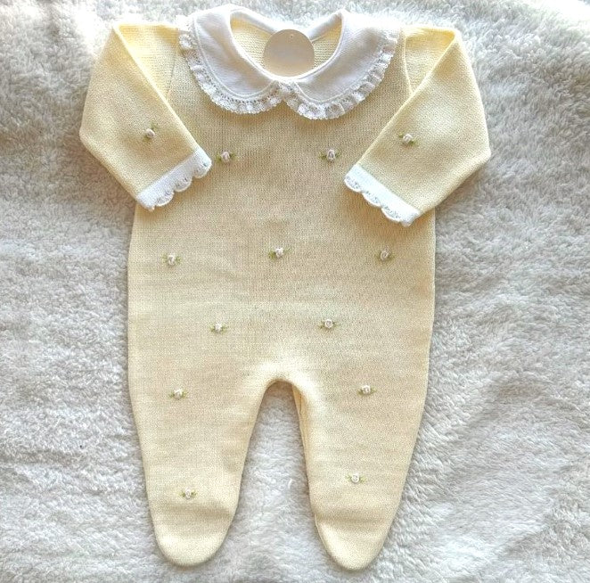 baby girl yellow going home outfit handmade embroidery, newborn girl coming home outfit french roccaille, handmade flowers