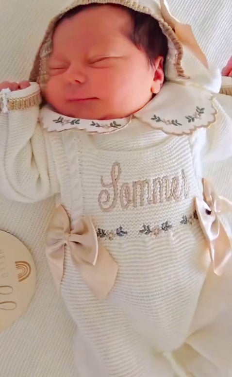 Tenue tricotée Romana - Rose et blanc