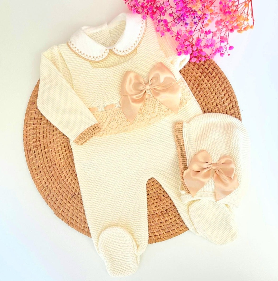 Romana knitted set- Ivory&Camel