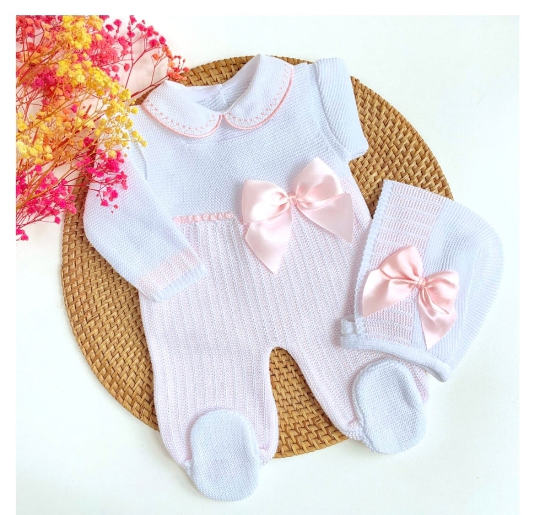 Emily  knitted Outfit- White & Pink