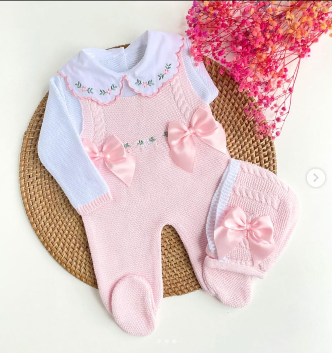 Tenue tricotée Romana - Rose et blanc