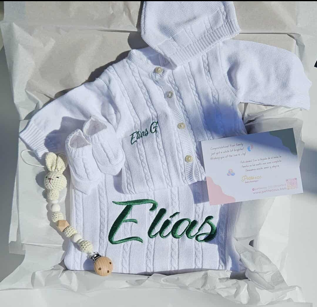 BABY GIFT BOX - White