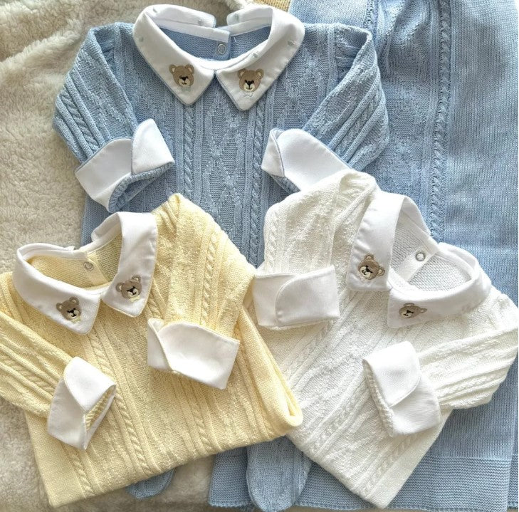 Little Beary Knit Outfit With Blanket
