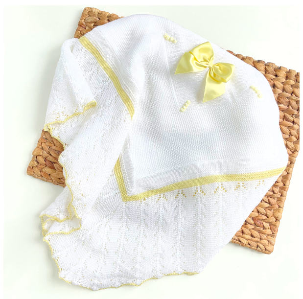 Luxury knitted baby blanket - White & Yellow